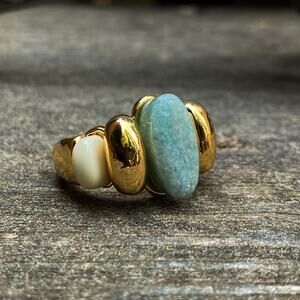 NEW Stone & Gold Retro Statement Ring